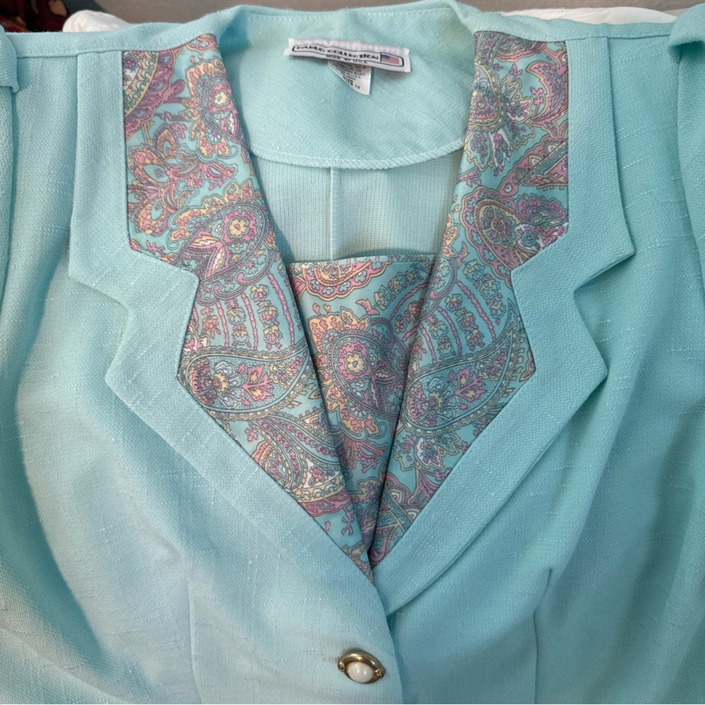 Elegant Vintage Pastel Shortsleeve Blouse/ Jacket- Size 12P - Picture 6 of 7